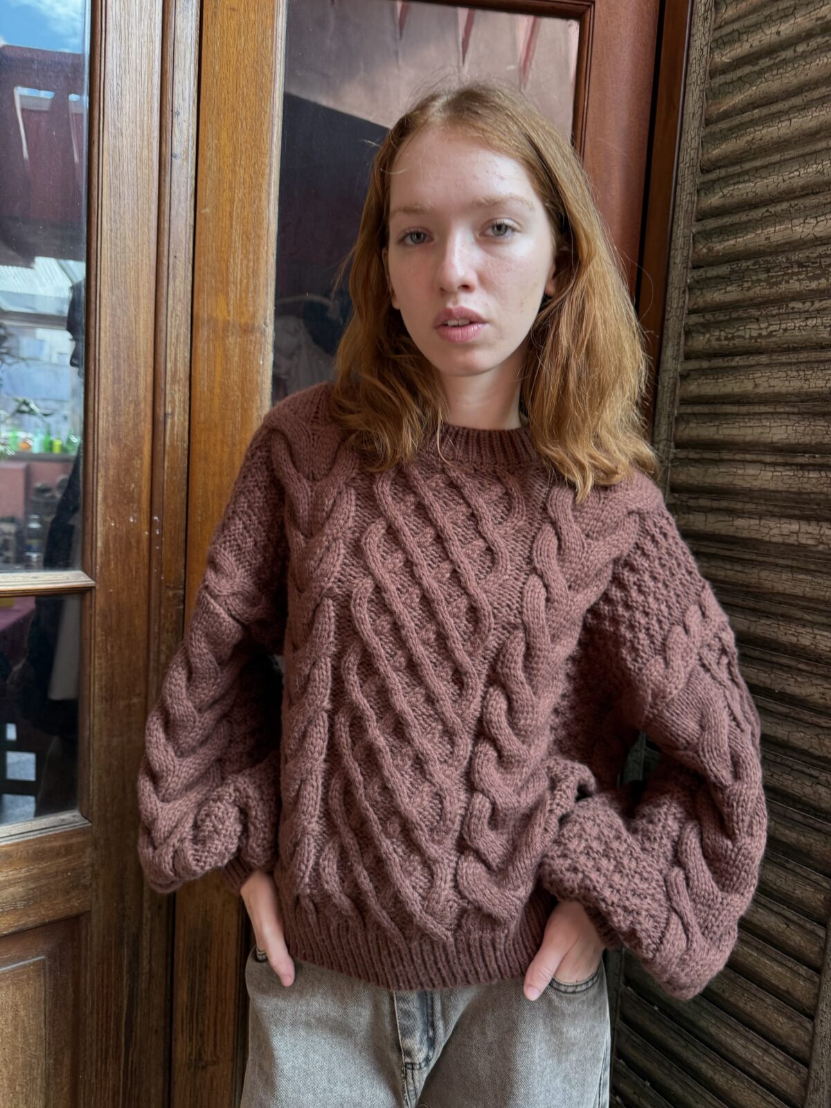 Sweater zendaya chocolate - Image 4