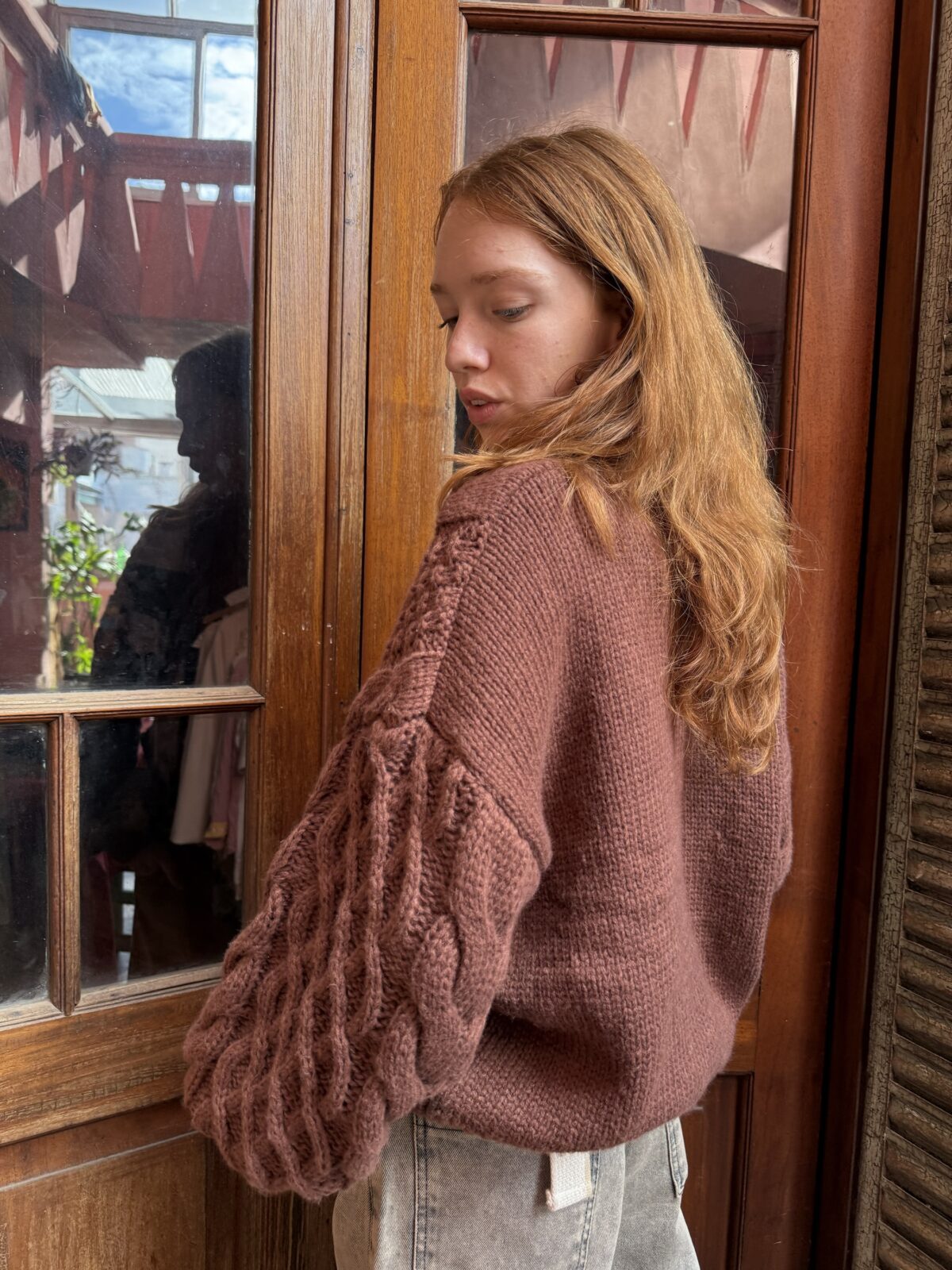 Sweater zendaya chocolate - Image 2